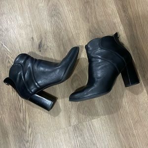 Women’s Black Leather Boots - Size 8 1/2